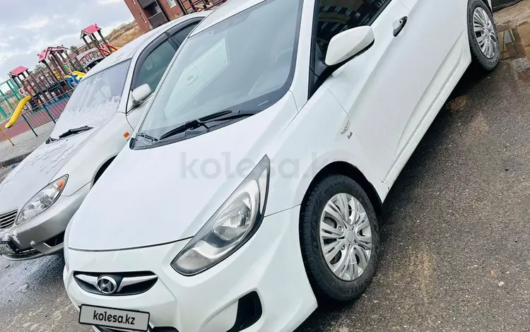 Hyundai Accent 2014 года за 4 000 000 тг. в Семей