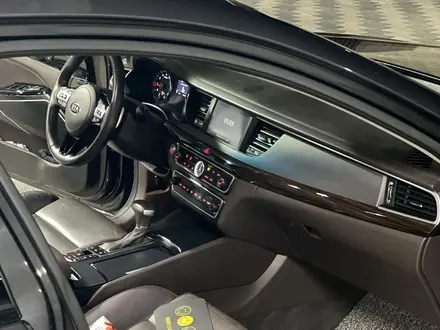 Kia K7 2018 года за 12 000 000 тг. в Алматы – фото 17