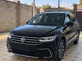 Volkswagen Tiguan 2024 года за 15 000 000 тг. в Алматы