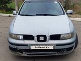 SEAT Toledo 2000 года за 650 000 тг. в Атырау – фото 2
