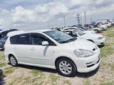 Toyota Ipsum 2003 года за 5 200 000 тг. в Астана