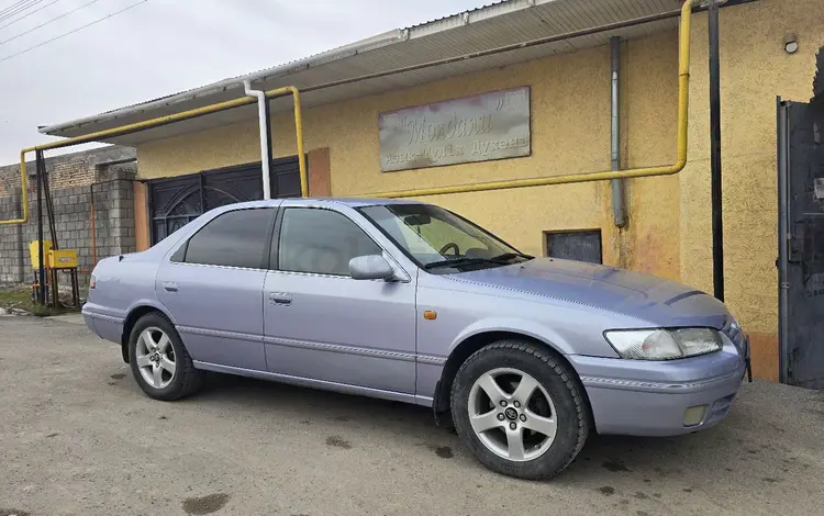 Toyota Camry 1997 годаfor4 500 000 тг. в Шымкент