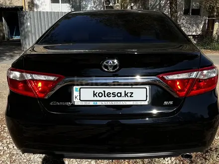 Toyota Camry 2015 года за 10 000 000 тг. в Кульсары – фото 6