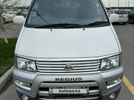 Toyota HiAce Regius 1998 года за 3 600 000 тг. в Алматы
