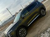 Hyundai Santa Fe 2023 года за 19 000 000 тг. в Атырау – фото 2