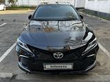 Toyota Camry 2021 годаүшін13 500 000 тг. в Алматы – фото 2