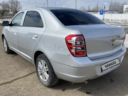 Chevrolet Cobalt 2021 года за 6 200 000 тг. в Уральск – фото 2