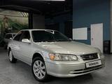 Toyota Camry 2000 годаүшін4 000 000 тг. в Семей – фото 2