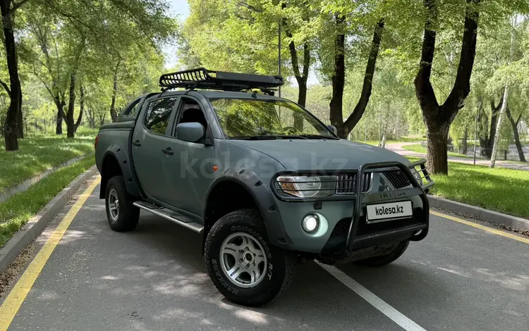 Mitsubishi L200 2008 годаүшін6 500 000 тг. в Алматы