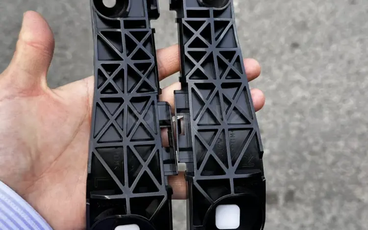 Крепление бампера Toyota Rav4 2006-2012 (саласка) за 7 500 тг. в Алматы