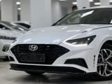 Hyundai Sonata 2021 года за 10 800 000 тг. в Шымкент