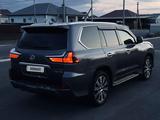 Lexus LX 570 2017 года за 33 000 000 тг. в Атырау