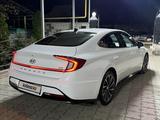 Hyundai Sonata 2023 годаүшін9 700 000 тг. в Алматы – фото 4