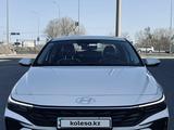 Hyundai Elantra 2024 года за 9 240 000 тг. в Караганда – фото 2