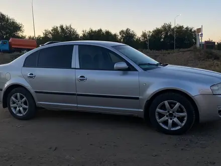 Skoda Superb 2003 года за 1 700 000 тг. в Уральск – фото 5