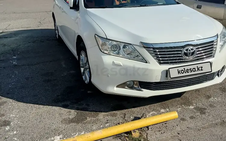 Toyota Camry 2014 года за 9 000 000 тг. в Алматы