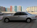 Mercedes-Benz E 430 1998 годаүшін4 300 000 тг. в Жанаозен – фото 4