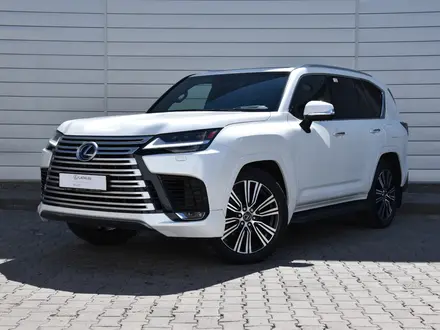 Lexus LX 600 Luxury 7S 2024 года за 73 500 000 тг. в Астана