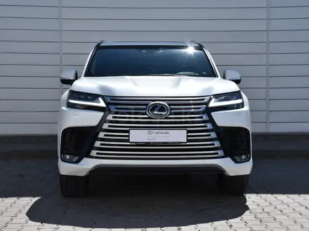 Lexus LX 600 Luxury 7S 2024 года за 73 500 000 тг. в Астана – фото 2