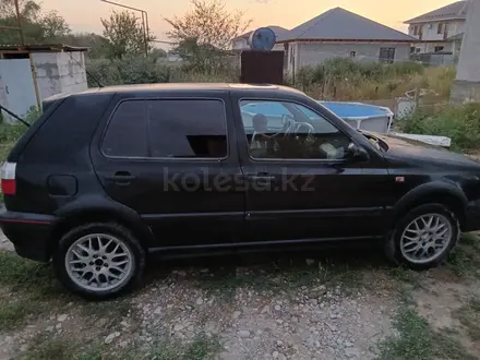Volkswagen Golf 1995 года за 1 300 000 тг. в Алматы – фото 13