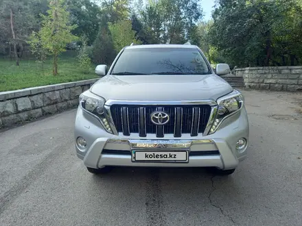 Toyota Land Cruiser Prado 2014 года за 17 900 000 тг. в Алматы – фото 2