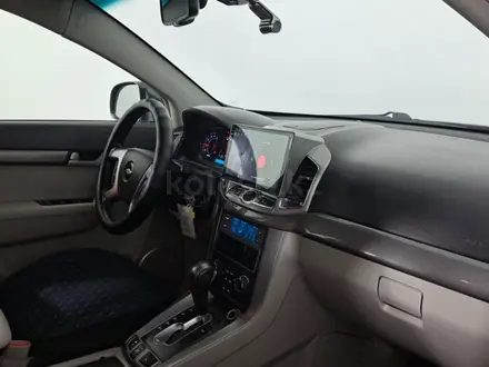 Chevrolet Captiva 2013 года за 5 590 000 тг. в Астана – фото 23