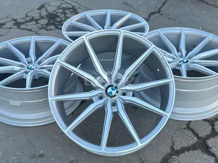 ЛИТОЙ ДИСК В СТИЛЕ VOSSEN HF-3 R20 8.5 — 10J BMW за 480 000 тг. в Шымкент