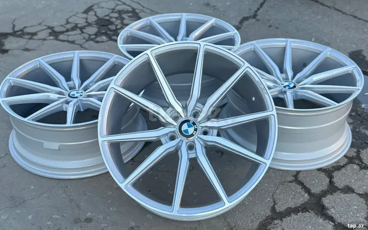 ЛИТОЙ ДИСК В СТИЛЕ VOSSEN HF-3 R20 8.5 — 10J BMW за 480 000 тг. в Шымкент