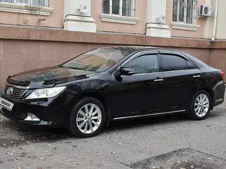 Toyota Camry 2012 года за 10 300 000 тг. в Тараз – фото 2