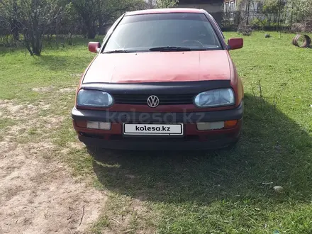 Volkswagen Golf 1993 года за 1 300 000 тг. в Есик