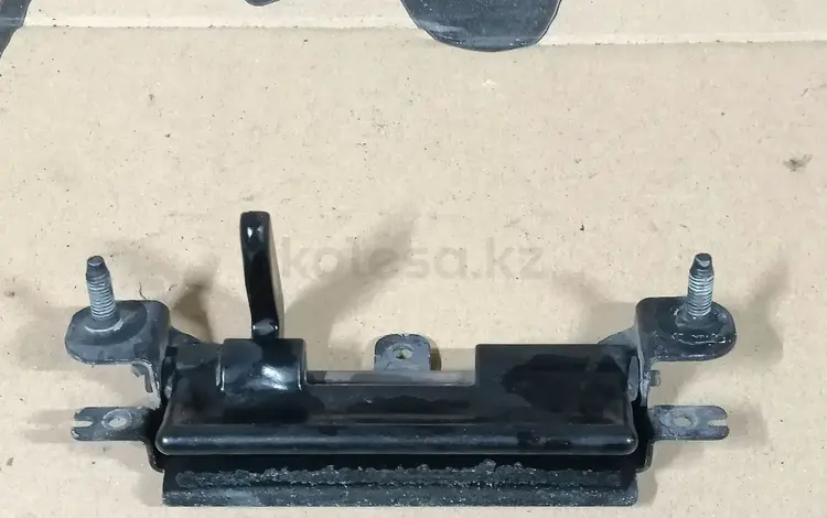 Ручка открывания крышки багажника за 10 000 тг. в Алматы