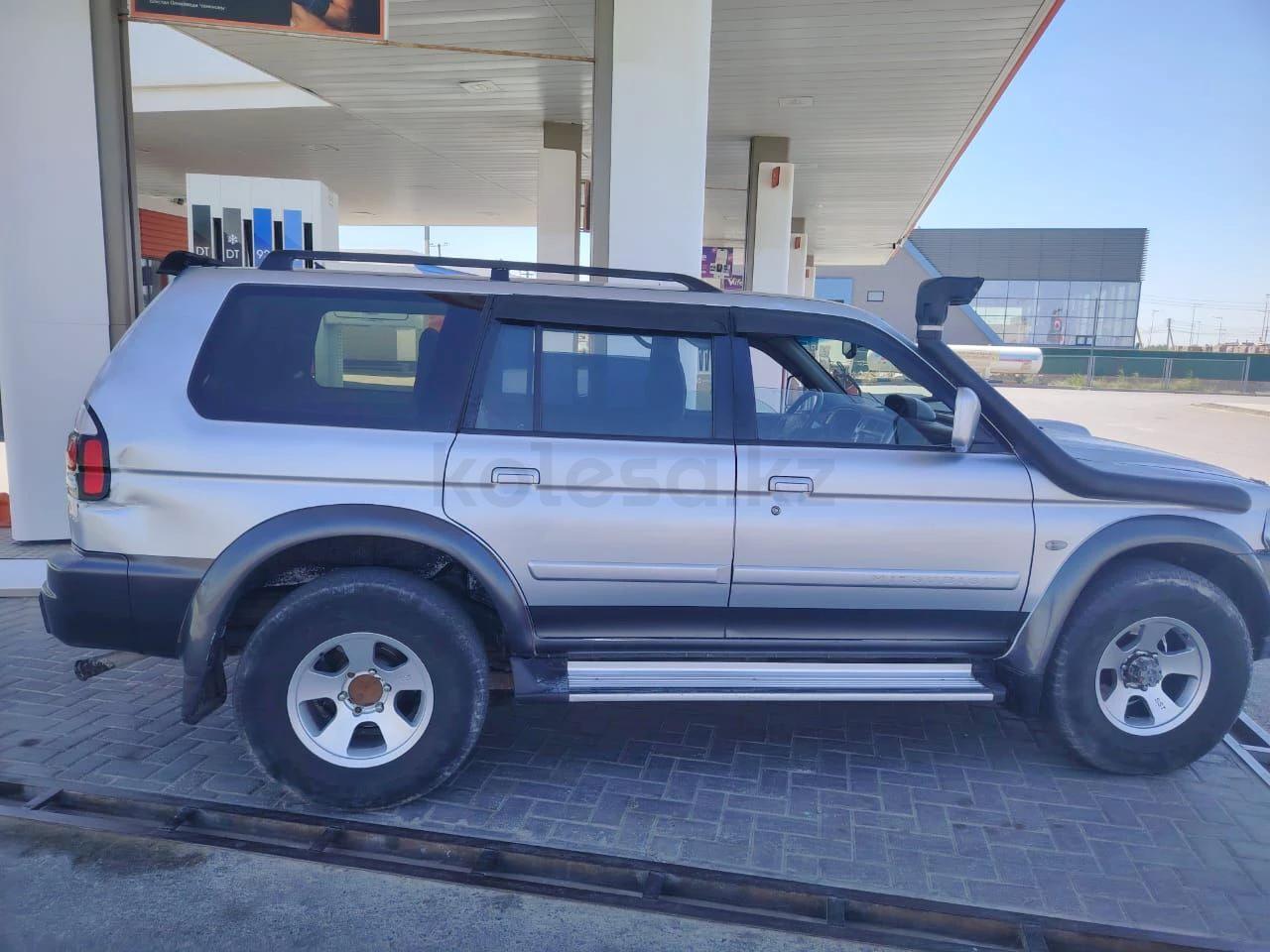 Mitsubishi Montero Sport 2008 г.