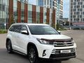 Toyota Highlander 2019 года за 19 000 000 тг. в Астана – фото 2