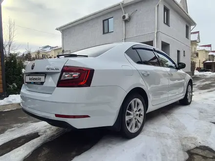 Skoda Octavia 2019 года за 9 200 000 тг. в Алматы – фото 6