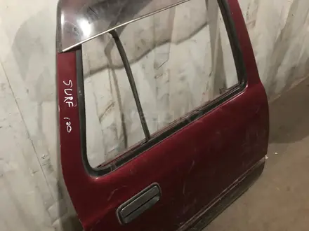 Задняя правая дверь-Toyota Hilux Surf (130). за 15 000 тг. в Алматы