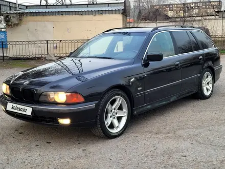 BMW 520 1999 года за 2 800 000 тг. в Алматы – фото 19