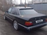 Mercedes-Benz E 230 1990 года за 750 000 тг. в Караганда – фото 4