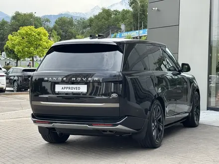 Land Rover Range Rover 2022 года за 74 600 000 тг. в Алматы – фото 3