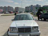 Mercedes-Benz E 320 1993 года за 2 300 000 тг. в Алматы