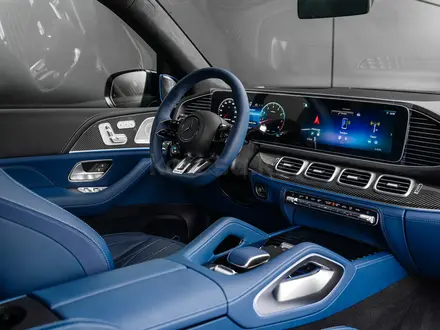 Mercedes-Benz GLS 63 AMG 4MATIC 2025 года за 137 000 000 тг. в Астана – фото 3