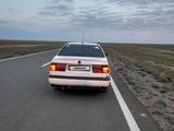 Volkswagen Passat 1996 года за 1 500 000 тг. в Атырау – фото 2