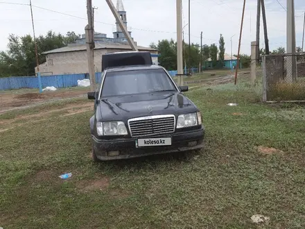 Mercedes-Benz E 280 1993 года за 1 400 000 тг. в Семей