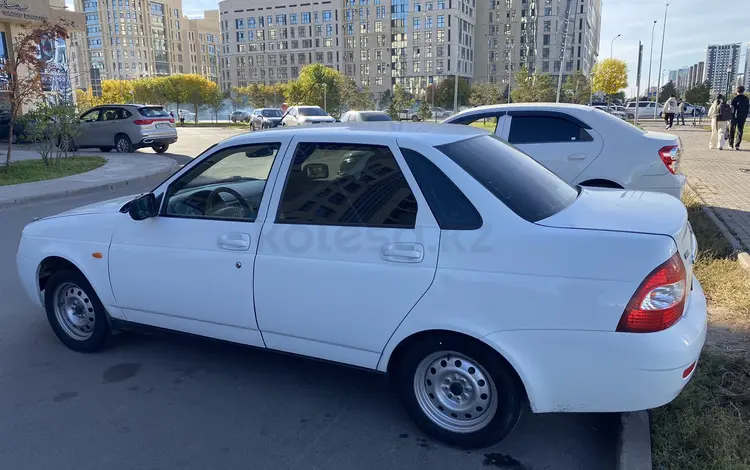 ВАЗ (Lada) Priora 2170 2013 года за 1 950 000 тг. в Астана