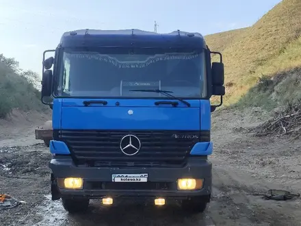 Mercedes-Benz  Actros 2000 года за 14 000 000 тг. в Алматы – фото 4