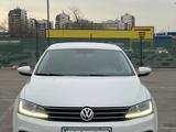 Volkswagen Jetta 2017 года за 8 700 000 тг. в Алматы – фото 3