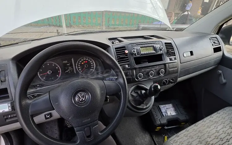 Volkswagen  Transporter 2011 года за 12 000 000 тг. в Алматы
