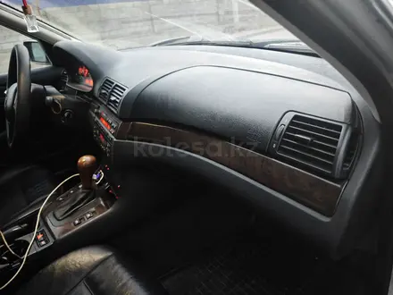 BMW 330 2001 года за 3 800 000 тг. в Алматы – фото 29