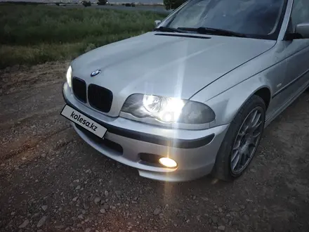 BMW 330 2001 года за 3 800 000 тг. в Алматы – фото 33