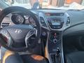 Hyundai Elantra 2015 годаfor6 500 000 тг. в Актобе – фото 13