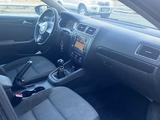 Volkswagen Jetta 2012 годаүшін3 500 000 тг. в Атырау – фото 4